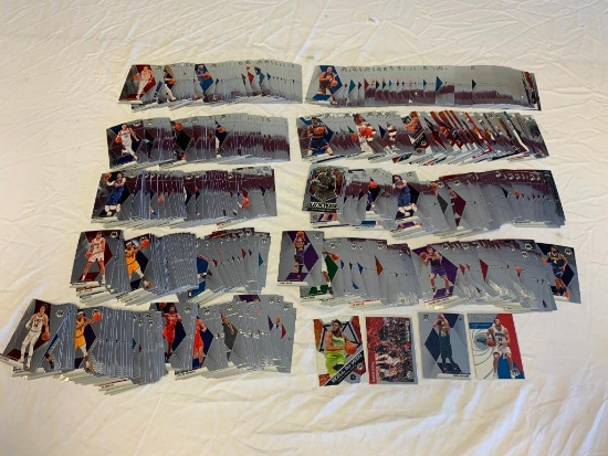 Lot of approx 500 2019-20 Mosaic Basketball Cards with Stars