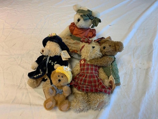 Lot of 4 Boyds Plush Bears