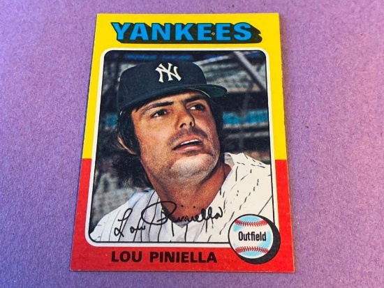 LOU PINIELLA Yankees 1975 Topps Baseball Card
