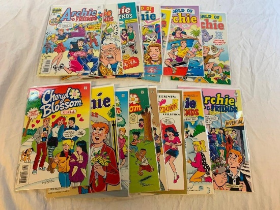 Lot of 16 ARCHIE Comics Books