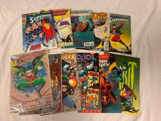 Lot of 12 DC Comics Lobo, Superman, Robin