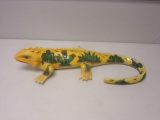 Ceramic Yellow Gecko w/ Desert Design 24