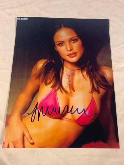 JOSIE MARAN Model and Actress AUTOGRAPH 8x10 Color Photo