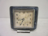 Vintage LINDEN STREET Retro Desk Top Alarm Clock
