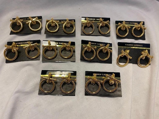 Lot of 10 Identical Gold-Tone Horse Hoop Earrings