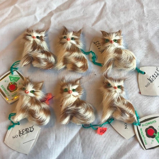 Lot of 6 Identical White and Brown Fur Animal Brooches