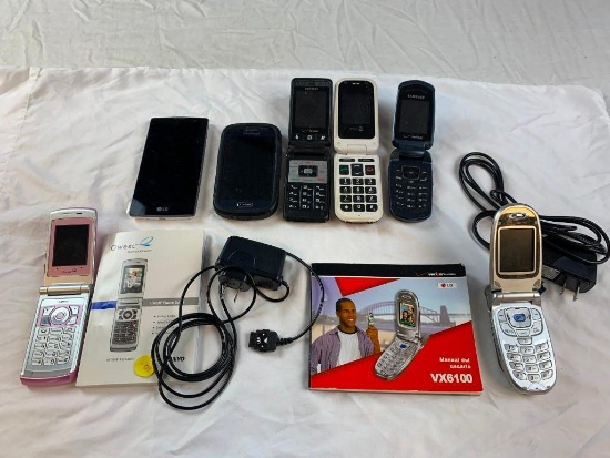 Lot of 7 Vintage Cell Phones Samsung, LG, Sanyo, Doro