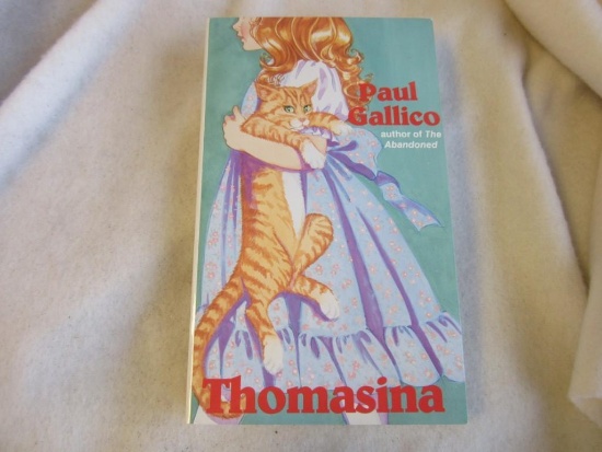 "Thomasina" Written by Paul Gallico Paperback
