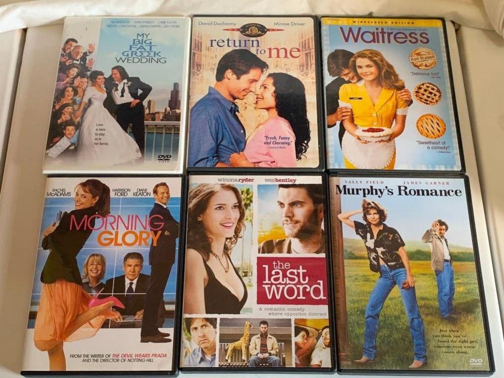 DVD Lot of 14 ROMANTIC COMEDY Movies-Greek Wedding, A Walk To Remember,  Murphy's Romance | Estate & Personal Property | Online Auctions | Proxibid