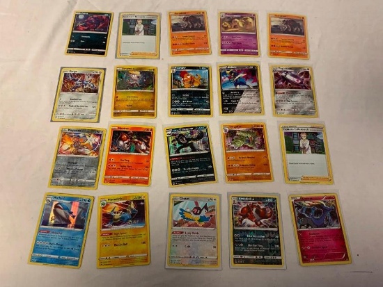 Lot of 20 POKEMON Holo Rares Trading Cards