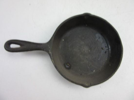 Cast Iron 6 5/8" Skillet Marked "No. 3" Made in USA
