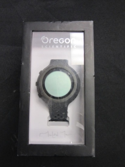 Black Michael Young Oregon Scientific Industrial Design Sport Smartwatch New In Box