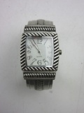 QUARTZ Stainless Steel Back Silver Toned Wrist Watch Needs Battery 2.5