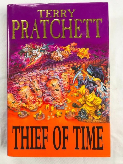 2001 "Thief of Time" Terry Pratchett HARDCOVER