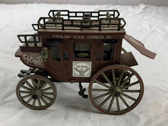 Vintage Stagecoach Overland Stage Express Co. U.S. Mail A.M. Radio- Working