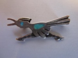 Silver and turquoise roadrunner brooch signed by artist 'Rex' unmarked but tested 3.94g TW