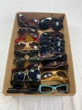 Large Lot of Vintage Women's Sunglasses