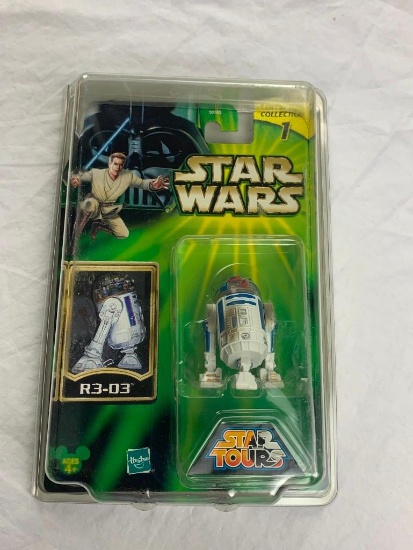 Star Wars R3-D3 Droid Action Figure NEW with Case Disney Parks Tours Exclusive