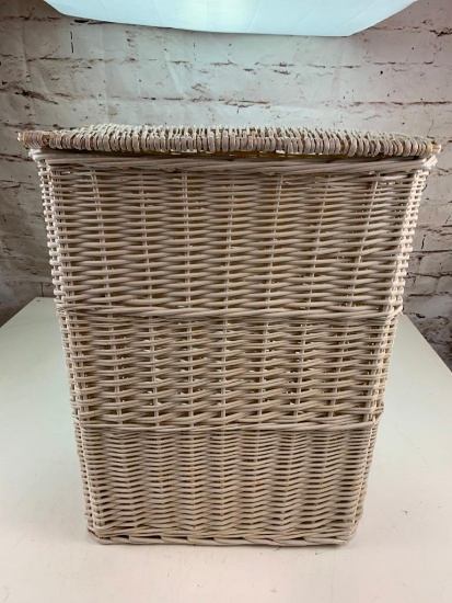 Wicker White Laundry ,Hamper