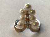 14K Modern White Gold Pearl and Diamond Ring Sz 6 and 5.1g TW
