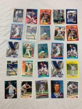 GREG MADDUX Hall Of Fame Lot of 25 Baseball Cards