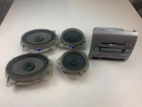 Toyota Tacoma 2005, 2006 - A51809 AM FM CD Radio Receiver with 4 Speakers