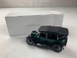 1913 Cadillac Touring Diecast Car 1:32 Scale NEW