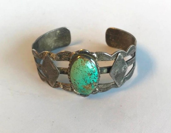 925 Sterling Silver Cuff Bracelet with Semi-Precious Center Stone 33.3 grams