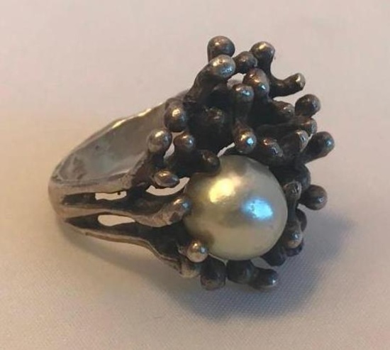 Sterling Silver Ring with Faux Pearl Embellishment Size 6 | 10.68 grams
