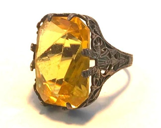 Sterling Silver 925 Ring with Citrine Center Stone Size 6 | 6.13 grams