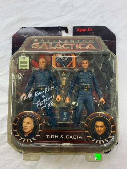 Battlestar Galactica Tigh and Gaeta Diamond Select Action Figures 2009 AUTOGRAPH by Michael Hogan