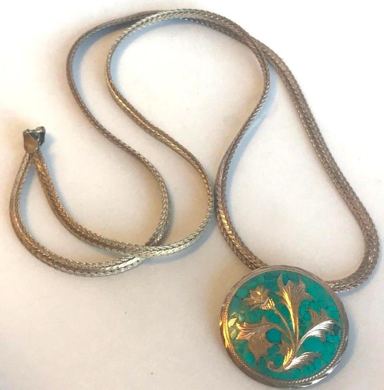 Sterling Silver Necklace with Turquoise Detailing in the Pendant 36.05 grams