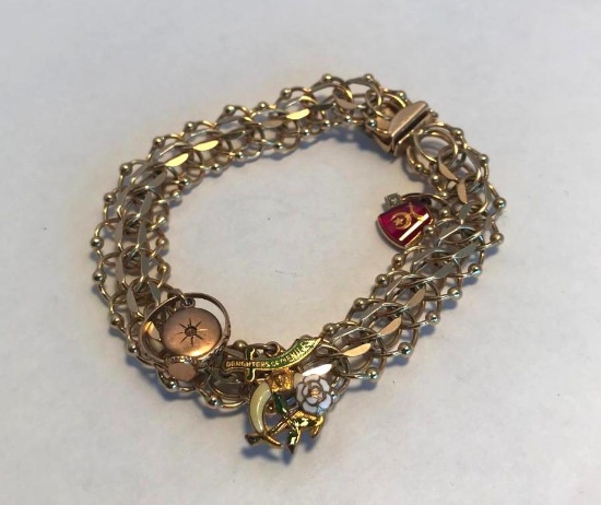 14K Gold Charm Bracelet (Marked 14K on Clasp). 26.11 grams