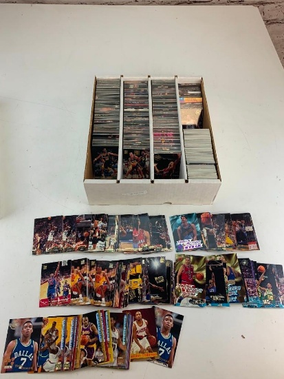 Lot of approx 2500 Basketball Cards 1990's with Stars, Rookies