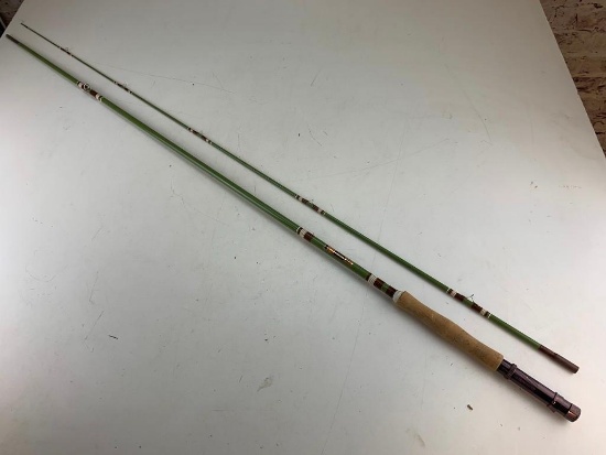 Vintage Green Superba Fishing rod 2pc 8 feet