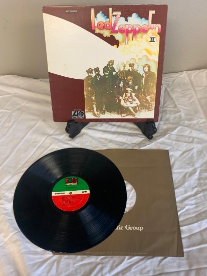 LED ZEPPELIN II 1969 Album Vinyl Record Gatefold