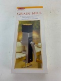 Back To Basics Grain Mill Wheat Rice Corn Oats Coffee Flour NEW in box