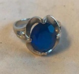10K White Gold GTR Ring with Royal Blue Center Gem Size 8 | 4.84 grams