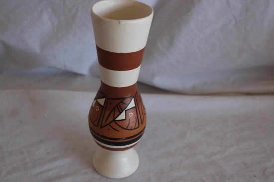 8 x 3" Signed Navajo vase