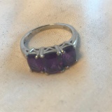 Sterling Silver Ring with 3 Purple Center Gems Size 7 | 3.03 grams