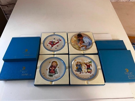 Lot of 4 Vintage 1970's HUMMEL Collector Plates with boxes 7 1/2"