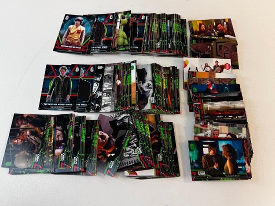 Lot of approx 100 Doctor Who 1996 Topps Trading Cards