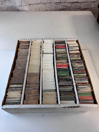 Lot of approx 5000 Baseball Sports Cards with stars