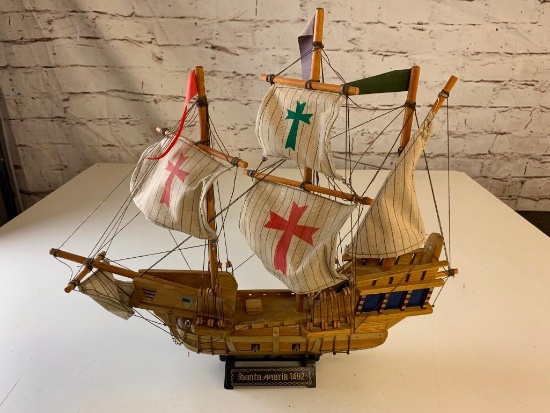 Santa Anaria 1492 17" Tall Wood Ship Nautical Sailboat Yacht Mantel Display Home Decor