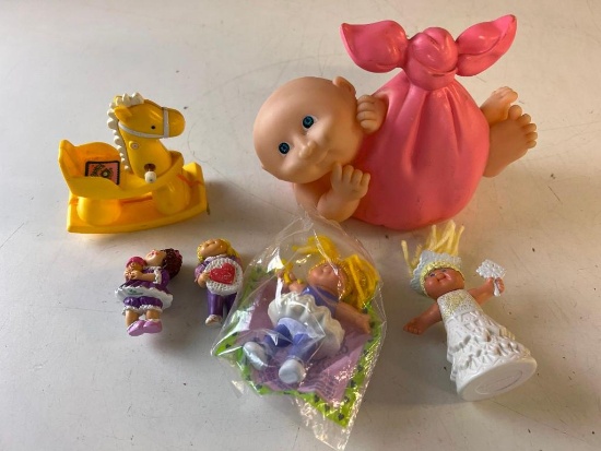 Vintage Cabbage Patch Kids Doll Stork Baby Girl Pink Piggy Bank Toy Plastic 1983 plus some figures