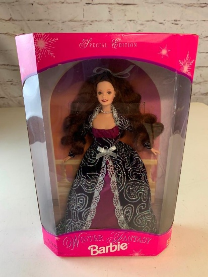 Winter Fantasy Barbie Doll Brunette Special Edition 1996 Mattel New