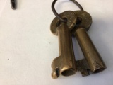 Lot of two vintage Skeleton Keys