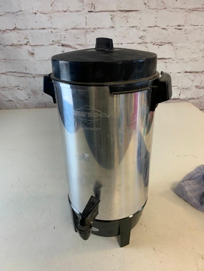 West Bend 12-42 Cup Party Perk Twist Lock Cover 58002