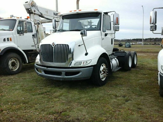 '07 International 8600 TA Tractor Truck