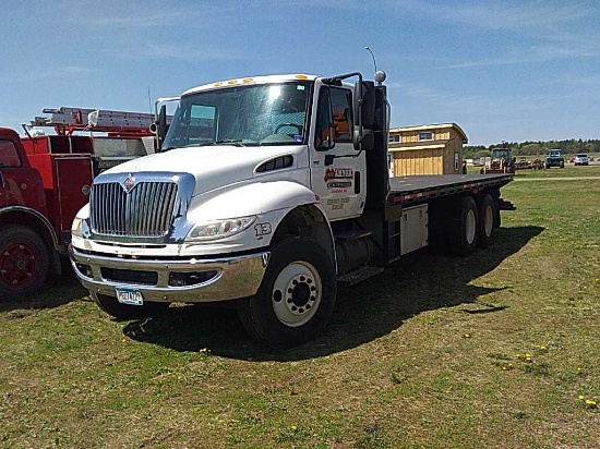 '12 International TA Flatbed Truck